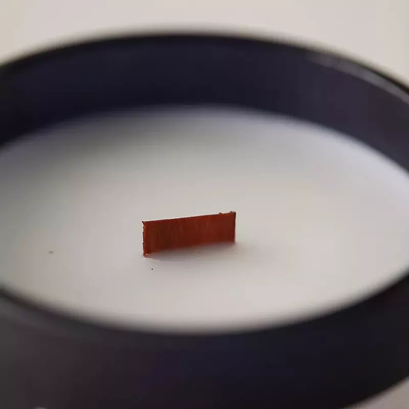 Lupum Private Label Luxuria Aromatherapy Naturalis Crystal Soy Cera odorata Candles For Nuptialis Decoration