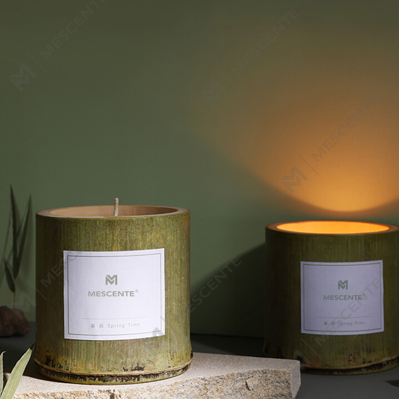 M&odore deliciae ligneae cerei possessor candelae privata label cum arca odorata