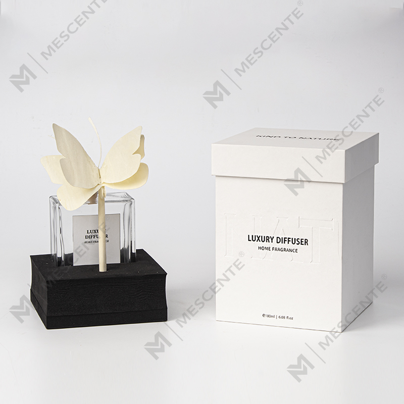 M&Scent Large Square Bottle Big Rattan Stick Liquid Aromatherapy Reed Diffuser Favores with Stopper