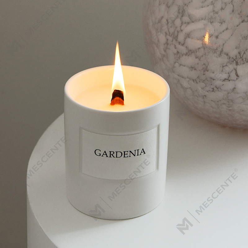 M&Scent wholesale custom luxury home fragrance glass jars scented soy wax candles