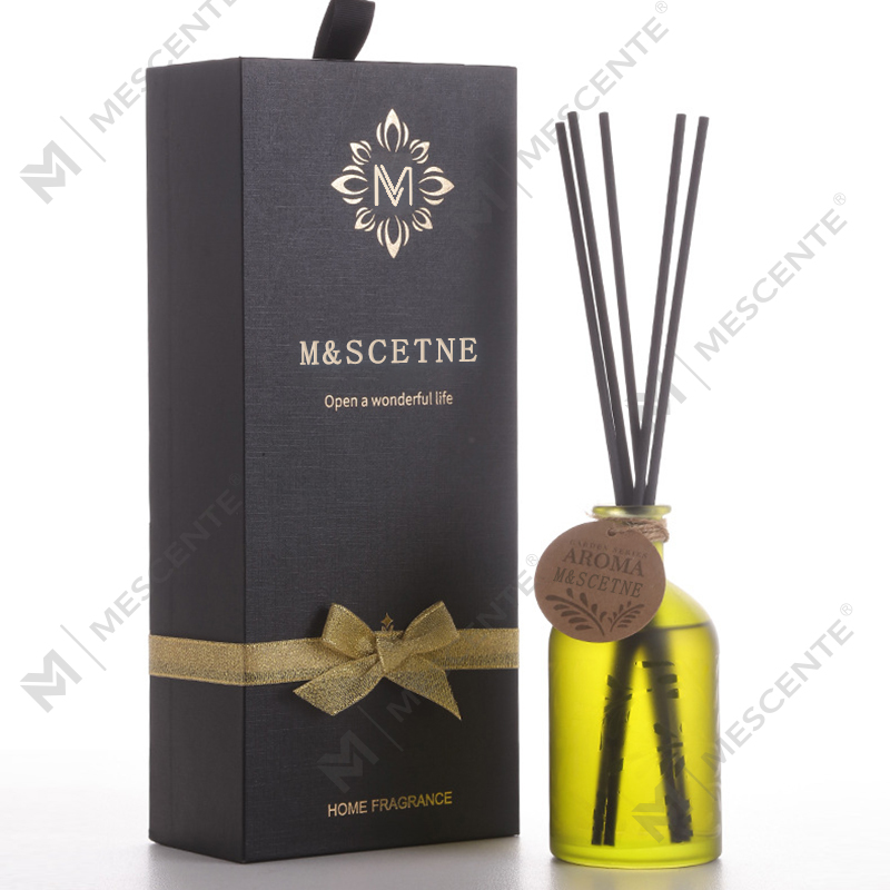M&odor Luxuria Custom Private Label Glass Bottle Flower Liquid Cala Diffuser With Gift Box