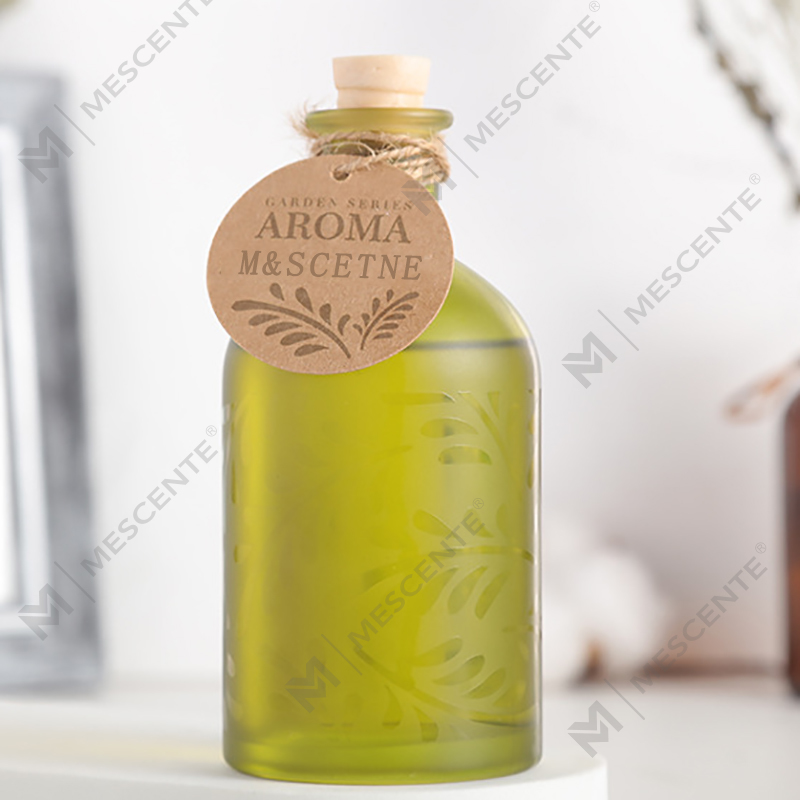 M&odor Luxuria Custom Private Label Glass Bottle Flower Liquid Cala Diffuser With Gift Box