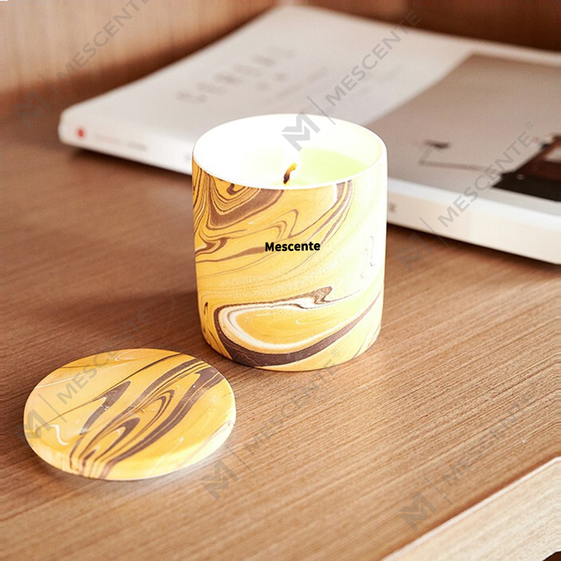 M & Odorem Lupum Cheap customized Luxuria Secretum Label Columna odorata SOY Cera lignum Wick Aroma Candle