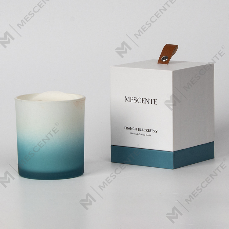Gradiente Frosted Vitri magnae odoratae SOY Candle