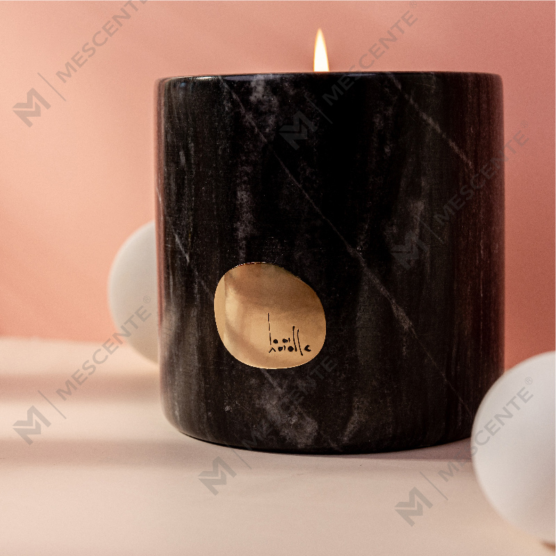 Luxuria customized Secretum Label Ceramic Habitum Citta Labeled odorata SOY Cera candelis arefactis floribus