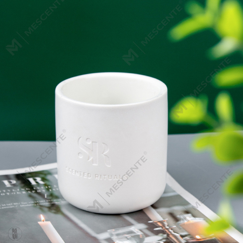 M&S odorem Custom Logo Cheap Ceramic Jars with ligneum Lids Candle, Cocoes Cera Luxuria Candles