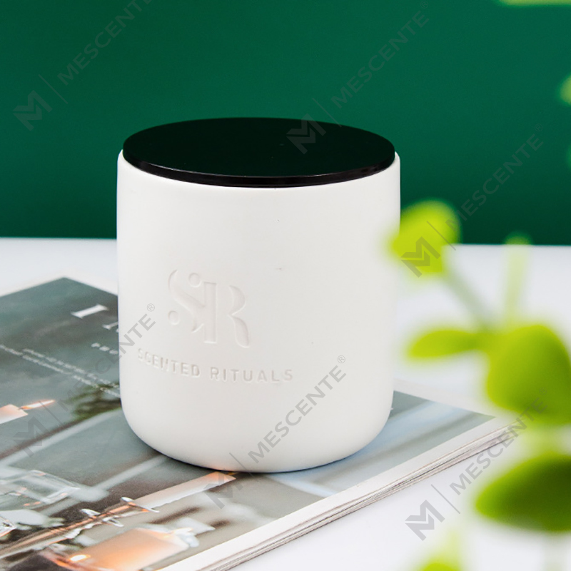 M&S odorem Custom Logo Cheap Ceramic Jars with ligneum Lids Candle, Cocoes Cera Luxuria Candles