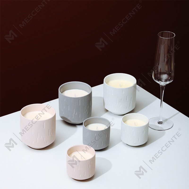 M&Solent Lupum Luxuria Ceramic Inanis Quadratus Matte Black Unique Amber Candle jars With Wooden Lids