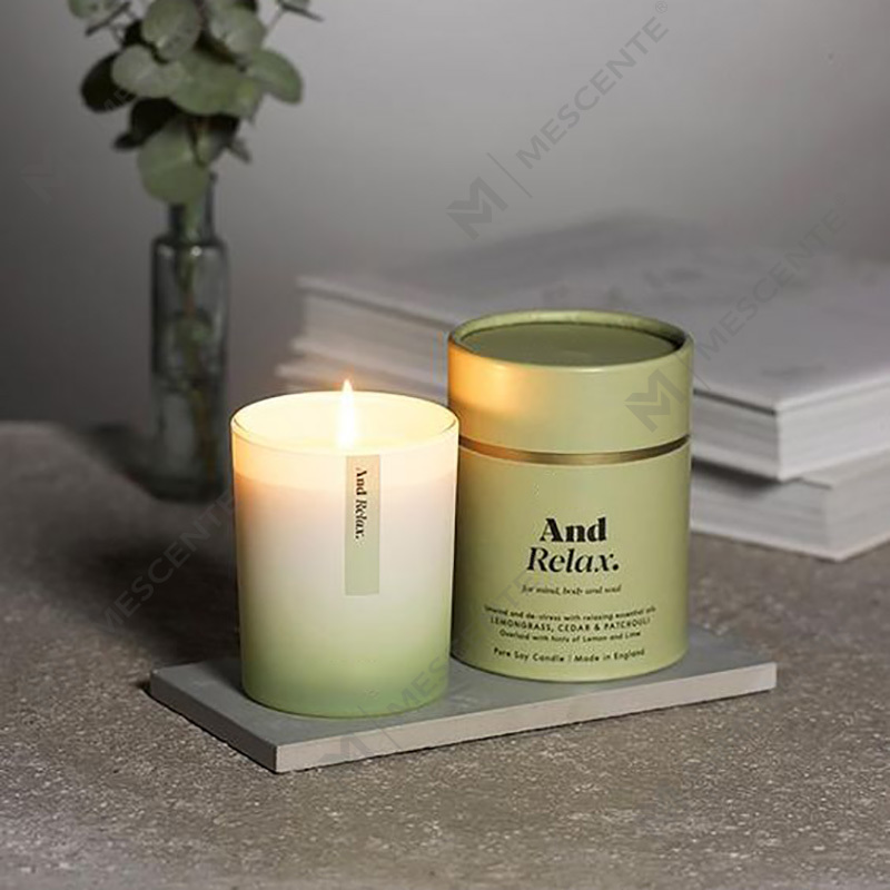 Luxuria High Quality customized Private Label Colored SOY Cera Woodwick Candles odorati in mole