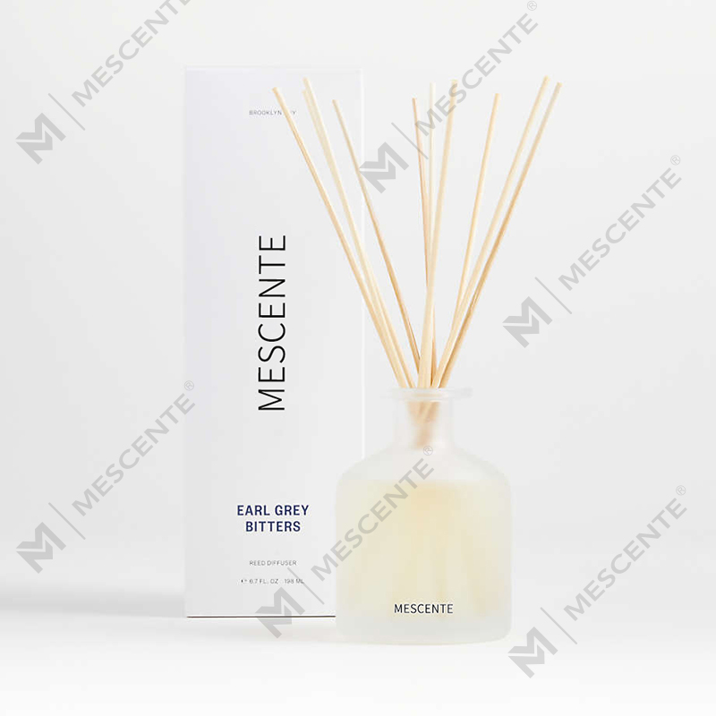 M&Solent deliciae privatae label purpurei coloris odoris calamus diffundens donum cum arca