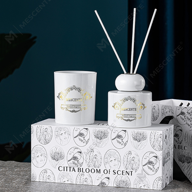 M&odore deliciae privatae labellum cerei odoris calamum odoratum diffundens cum arca packaging