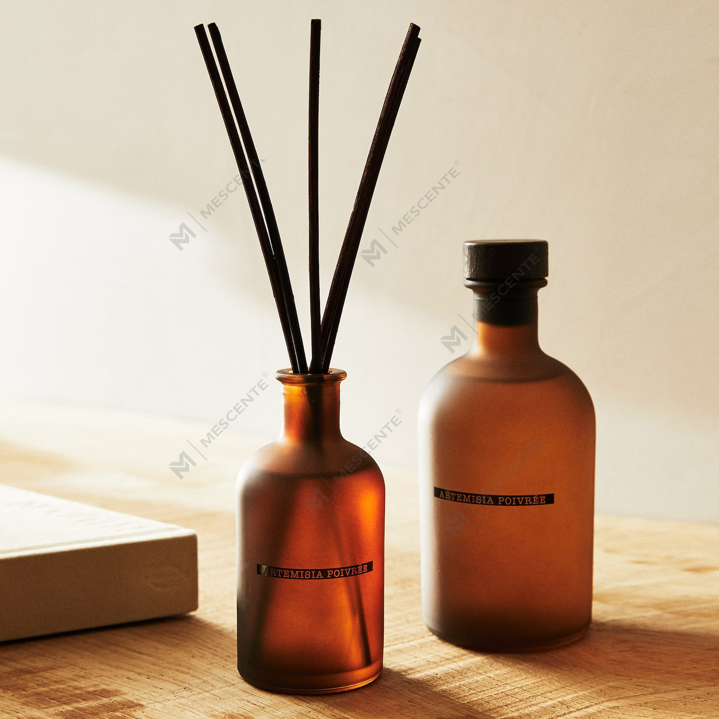 Luxuria Large Black Frosted Bottle 50ml 300ml Flos Floralis Aroma Essential Oil Reed Diffuser Oil Set Bulk