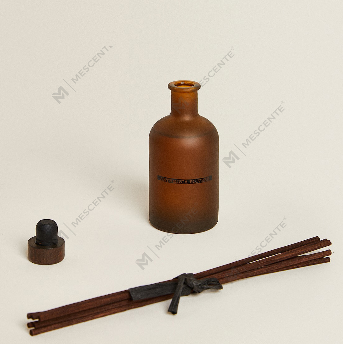 Luxuria Large Black Frosted Bottle 50ml 300ml Flos Floralis Aroma Essential Oil Reed Diffuser Oil Set Bulk